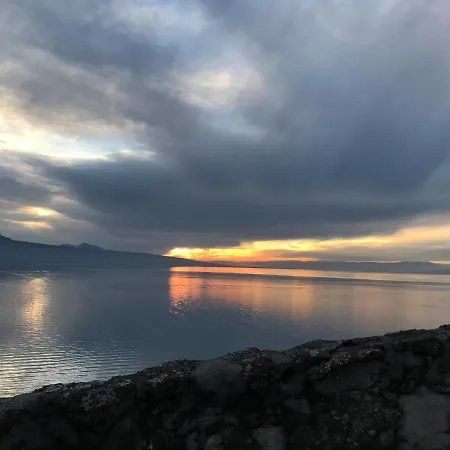 בית אירוח La Gremillette Gourmande Lavaux
